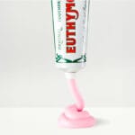 Euthymol Original Zahnpasta – Fluoridfreie Mundpflege mit einzigartigem Geschmack und rosa Farbe. Produkt Abbildung Zahnpasta Pink