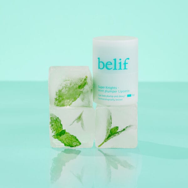 belif Mint Plumper Lipcerin 15ml - Plumping lip balm & mask with mint, peptides and multi-vitamin complex. Image: Lip balm with peppermint in ice cubes. 