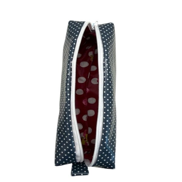 Cosmetic bag in navy blue/white handmade size 22x7x5cm open top view